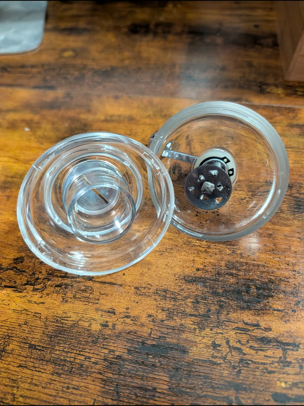 Trudeau Clear Acrylic Nutmeg Grinder Chrome Crank Manual Spice Mill Kitchen Tool